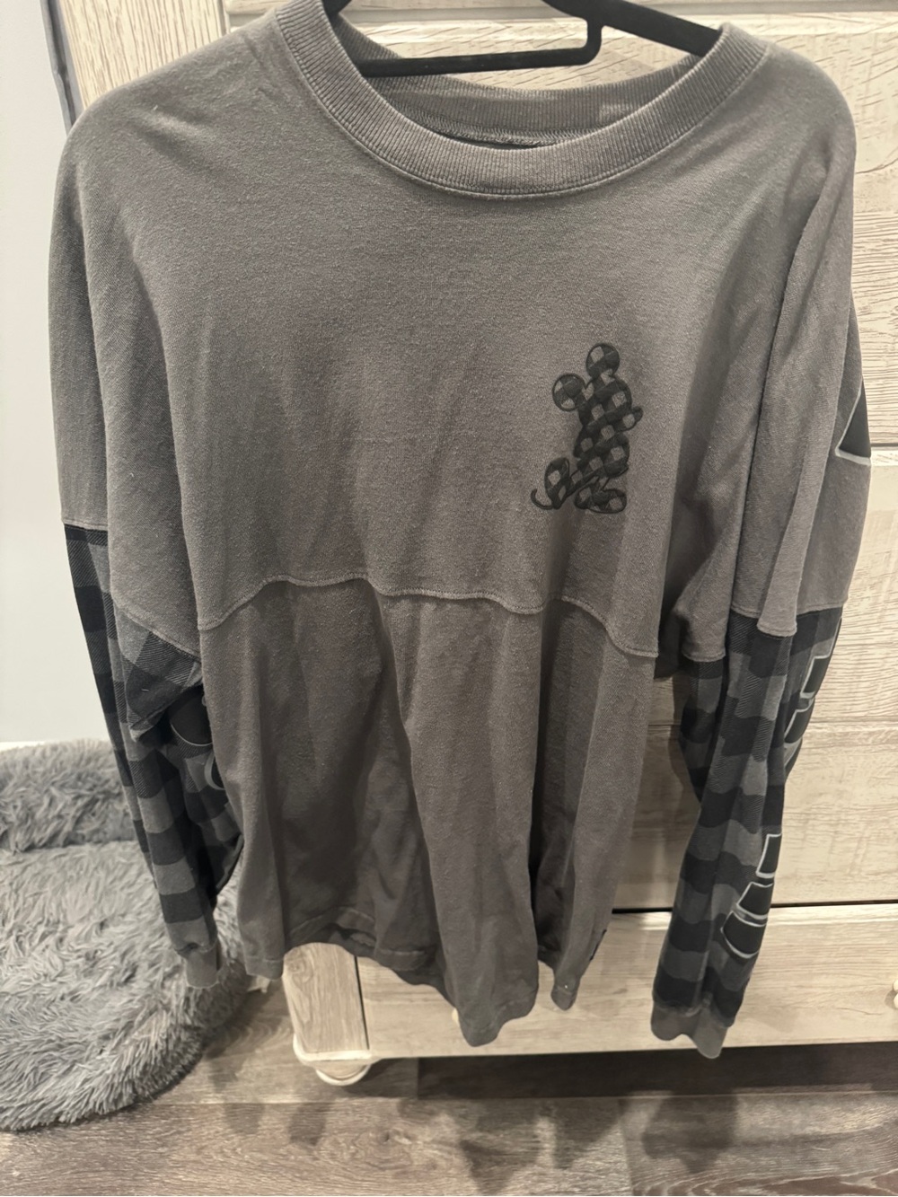Men's Long Sleeve Crewneck Tee - Charcoal Gray